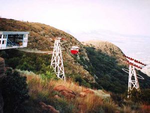 Hartbeespoort-Dam-Cableway---Wikimedia-Commons-Image