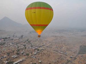 Hot-Air-Balloon-Ride-by-Sky-Waltz