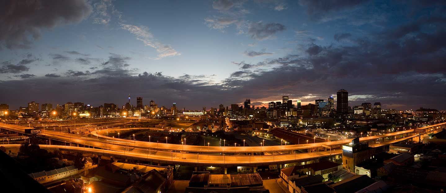 Johannesburg-Sunrise,-City-of-Gold—Wikimedia-Commons-Image Johannesburg-Sunrise,-City-of-Gold---Wikimedia-Commons-Image